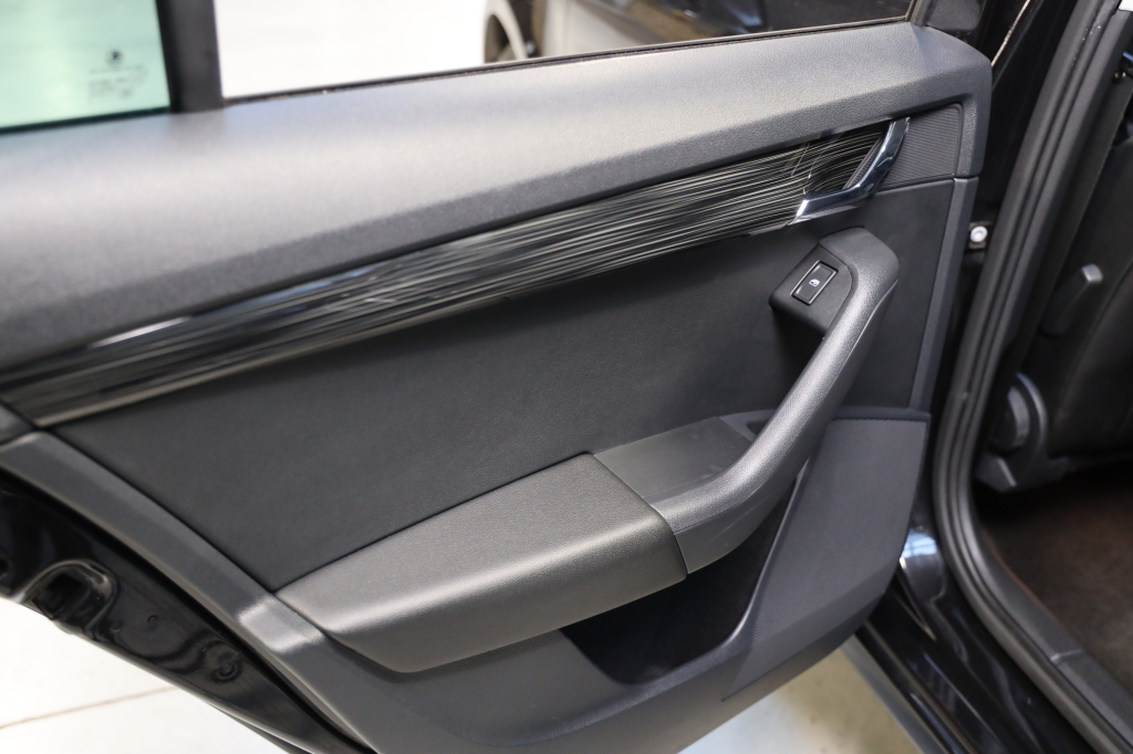 Skoda Octavia 2019 фото 25