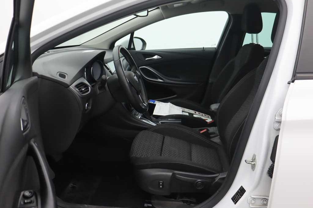 Opel Astra Sports Tourer 2016 photo 2