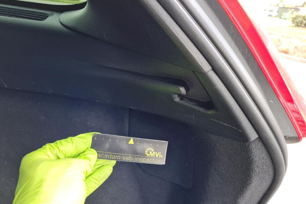 Volvo V60 2017 фото 36