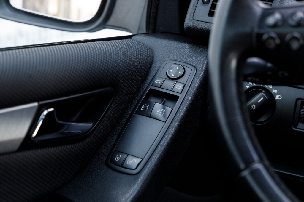 Mercedes-Benz A 160 2010 фото 22