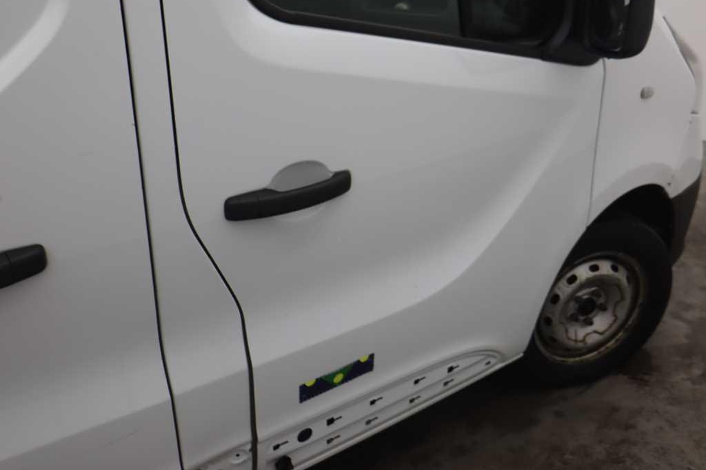 Renault Trafic 2016 фото 31