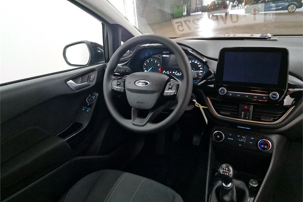 Ford Fiesta 2018 фото 1