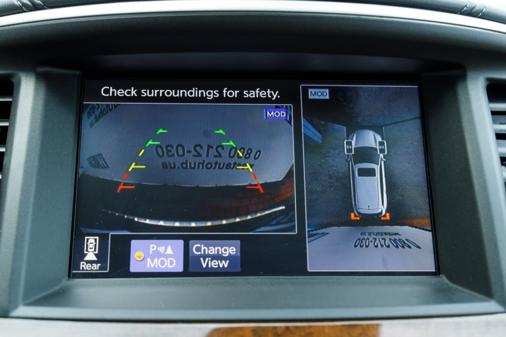 Infiniti QX60 HYBRID 2017 фото 16