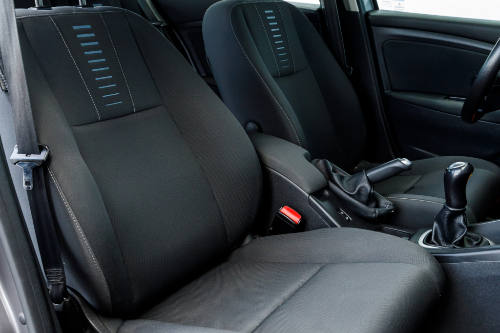 Renault Megane 2010 фото 8