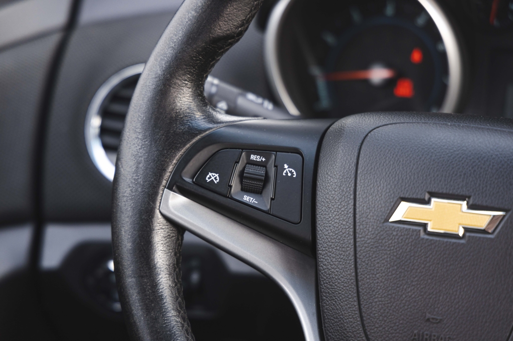 Chevrolet Cruze 2012 photo 17