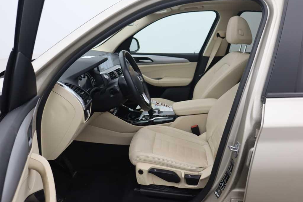 BMW X3 2018 фото 3