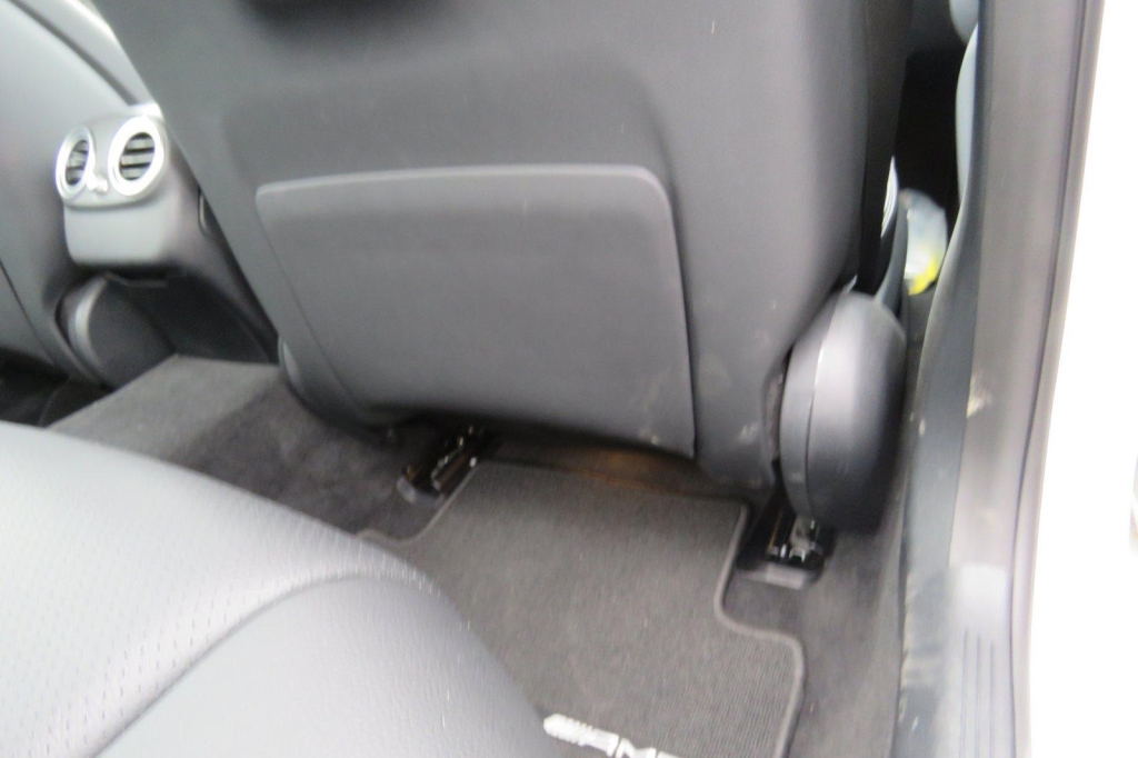 Mercedes-AMG C-Klasse 2019 фото 16