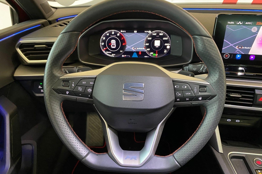 SEAT Leon FR 2020 фото 9