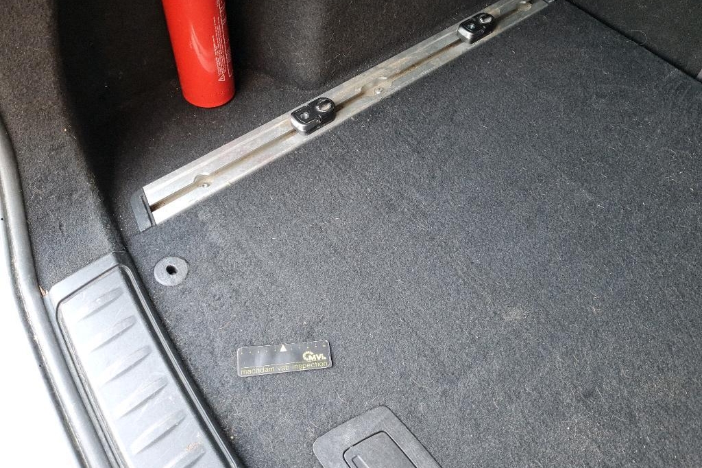 Jaguar F-Pace 2018 photo 11