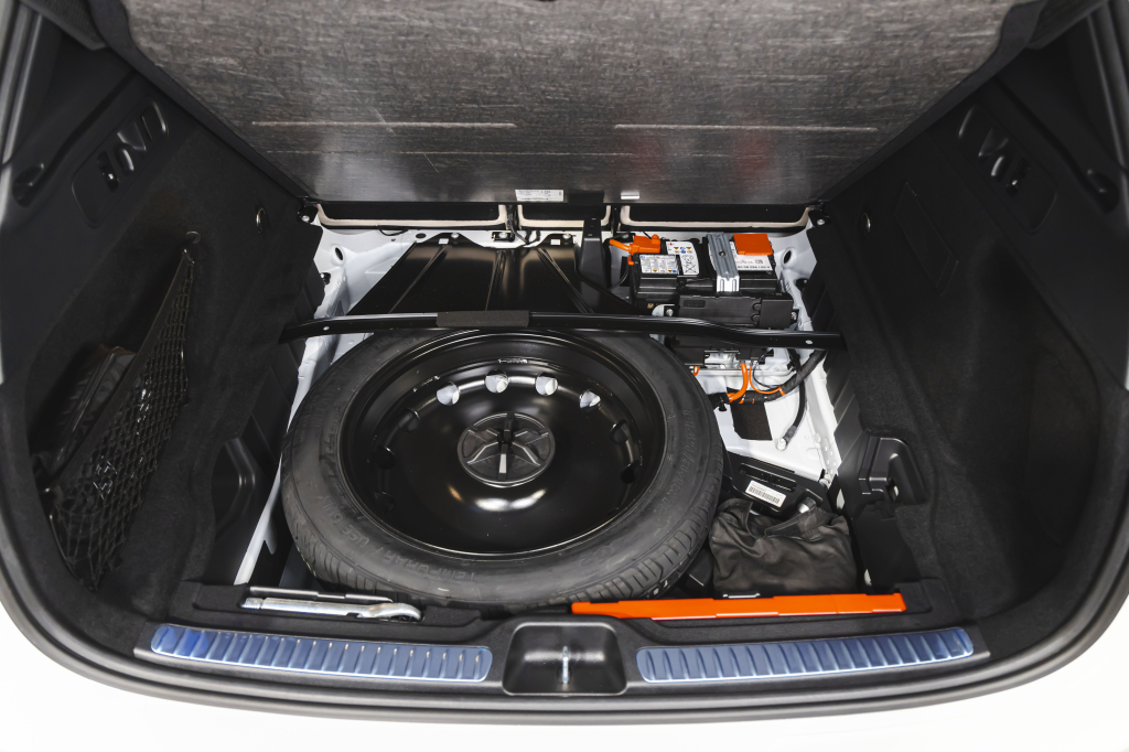 Mercedes-Benz GLC-Class 2023 фото 47