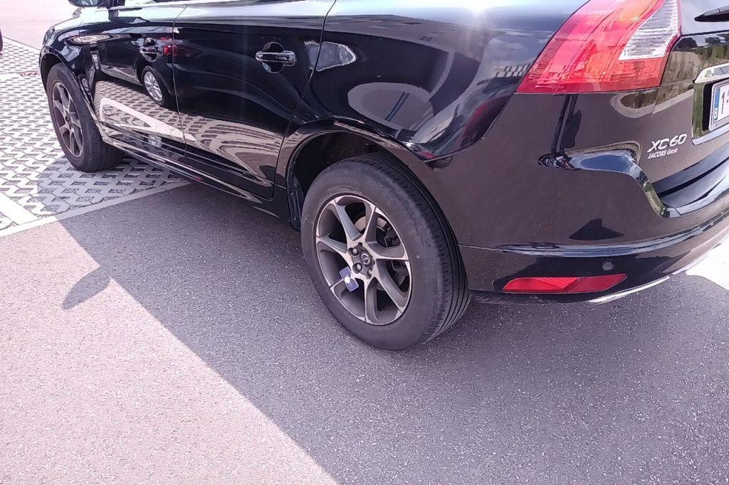 Volvo XC60 2016 photo 58