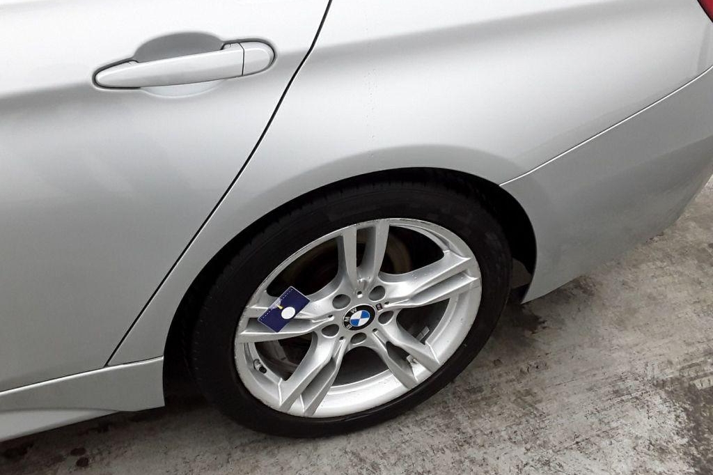 BMW 3er 2016 фото 25