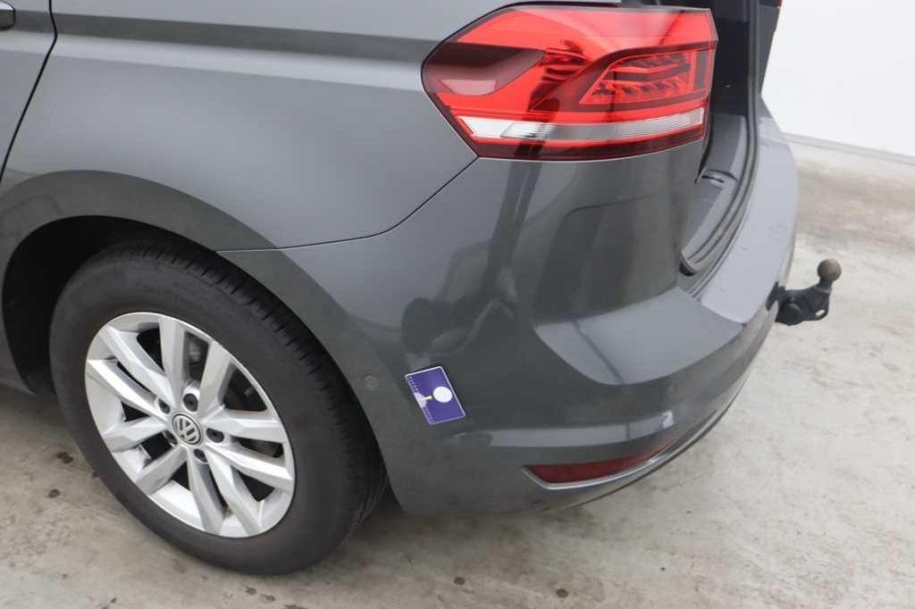 Volkswagen Touran 2018 фото 8