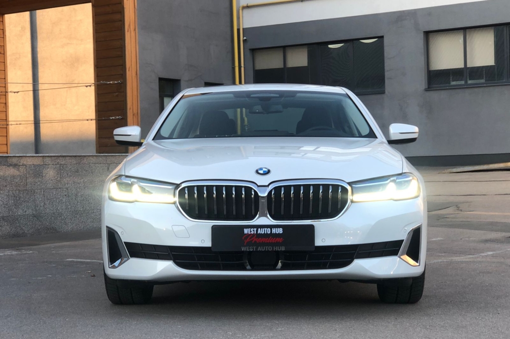 BMW 530 XDrive D 2020 фото 13