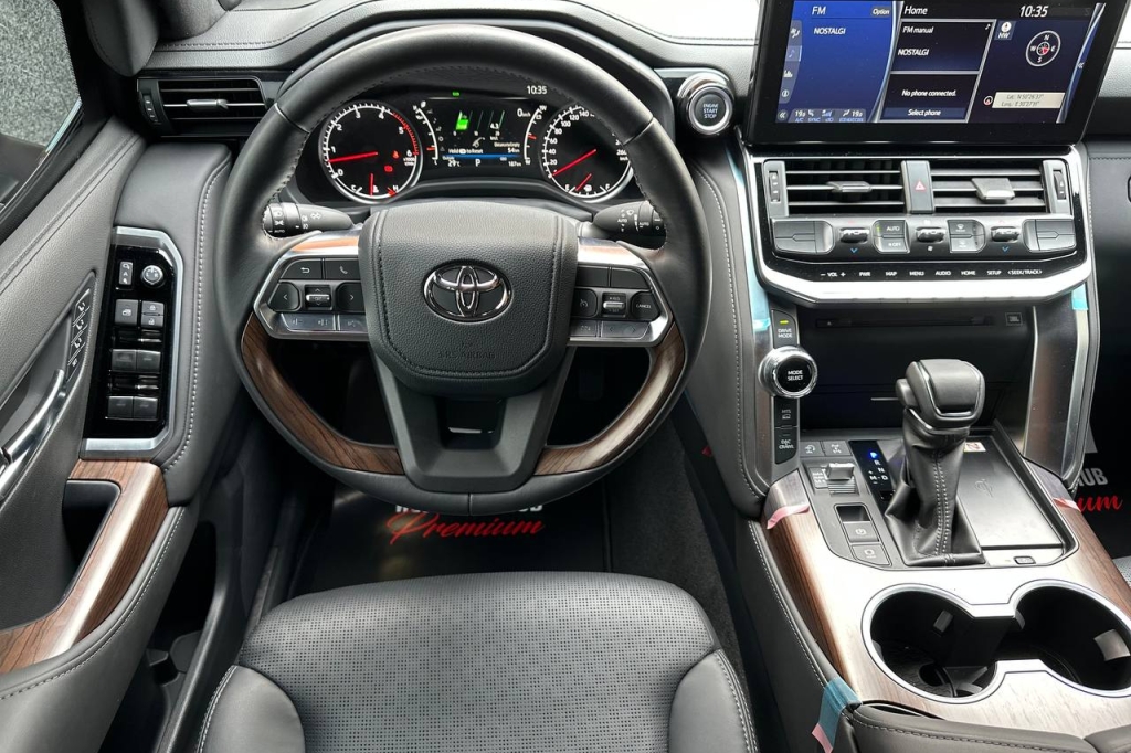 Toyota Land Cruiser 300 VX BR6 Armor 2022 фото 21