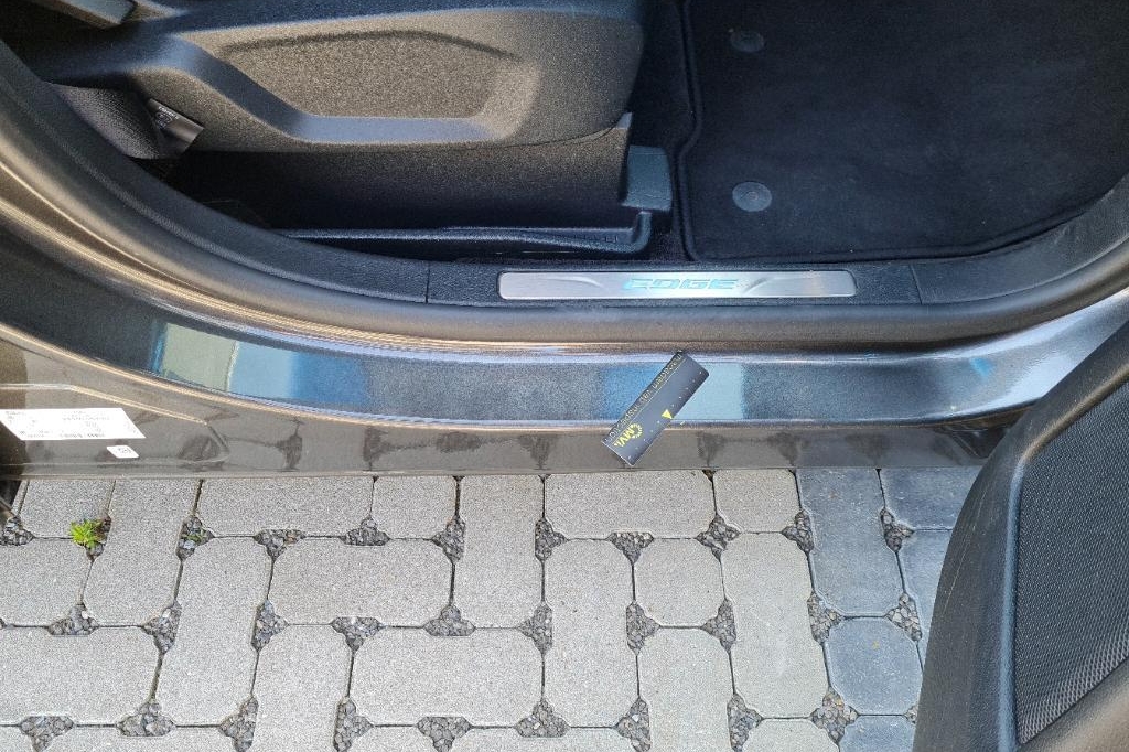 Ford Edge 2017 фото 24