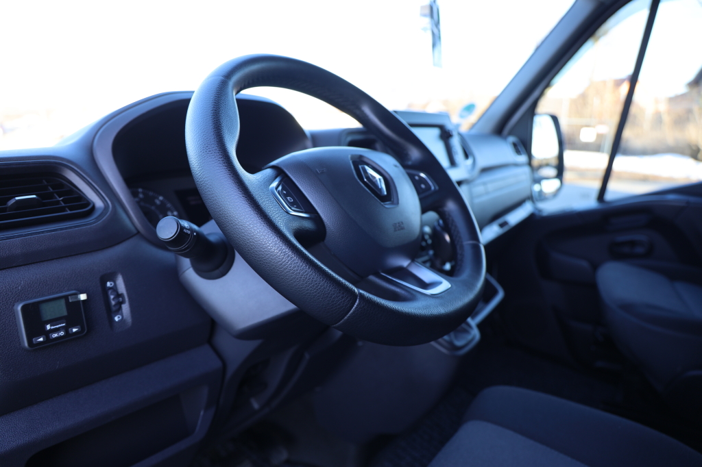 Renault Master 2020 фото 59