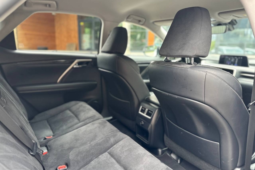 Lexus RX 300 2018 фото 16