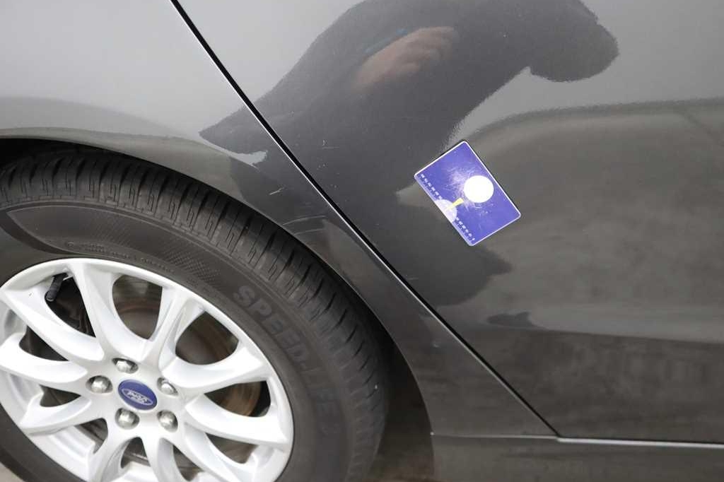 Ford Mondeo Turnier 2016 фото 31