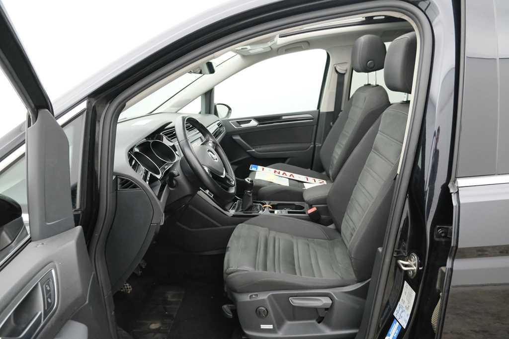 Volkswagen Touran 2016 photo 3