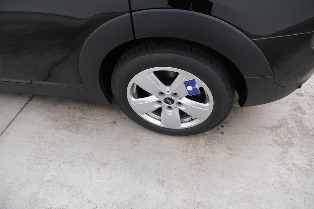 MINI One Clubman 2016 фото 6