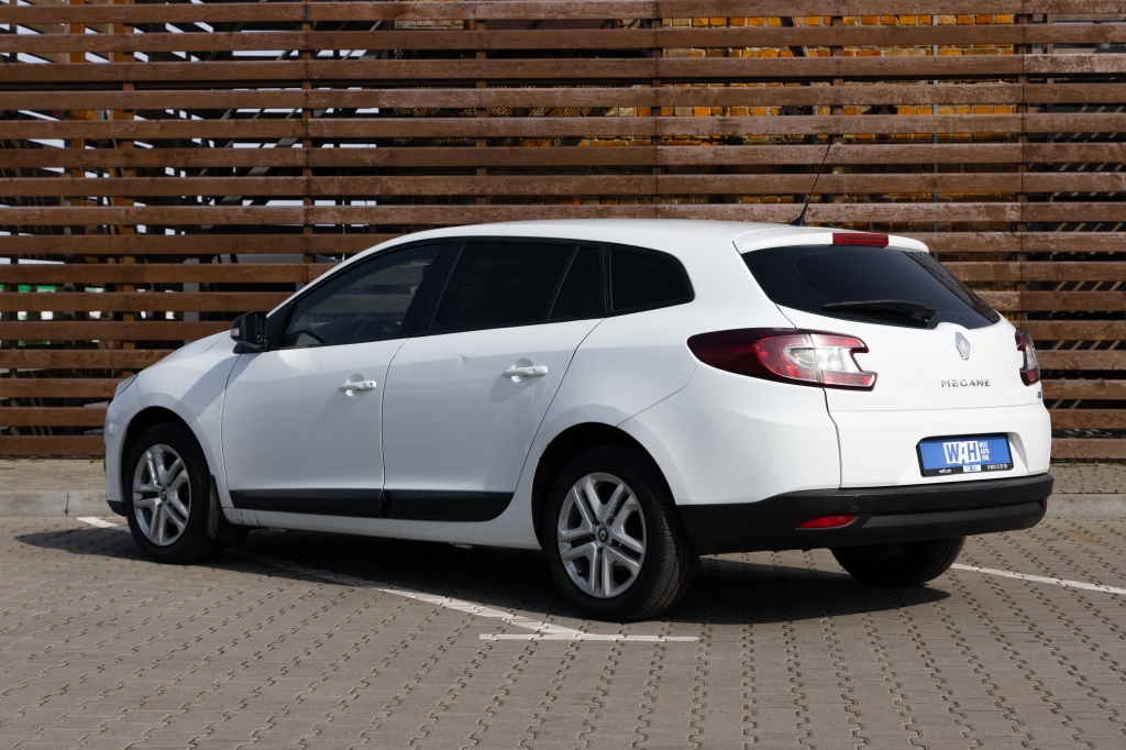 Renault Megane 2014 фото 9