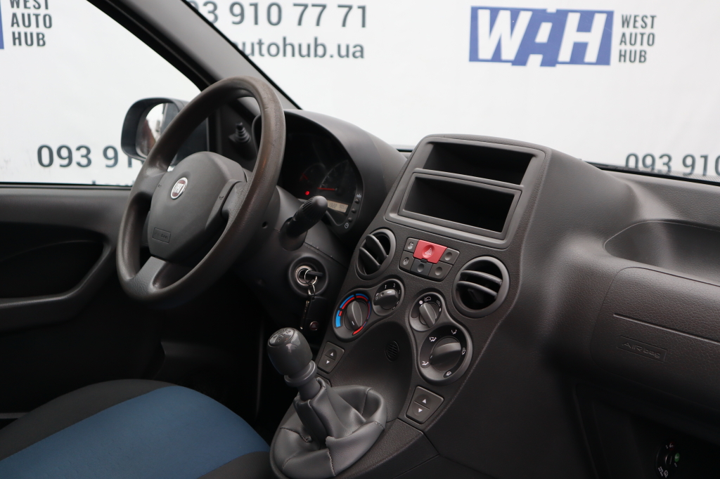 Fiat Panda фото 8