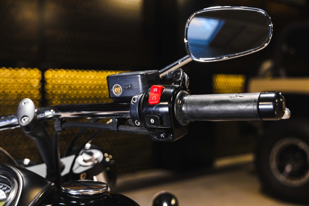 Triumph Thunderbird 1700 2016 photo 14