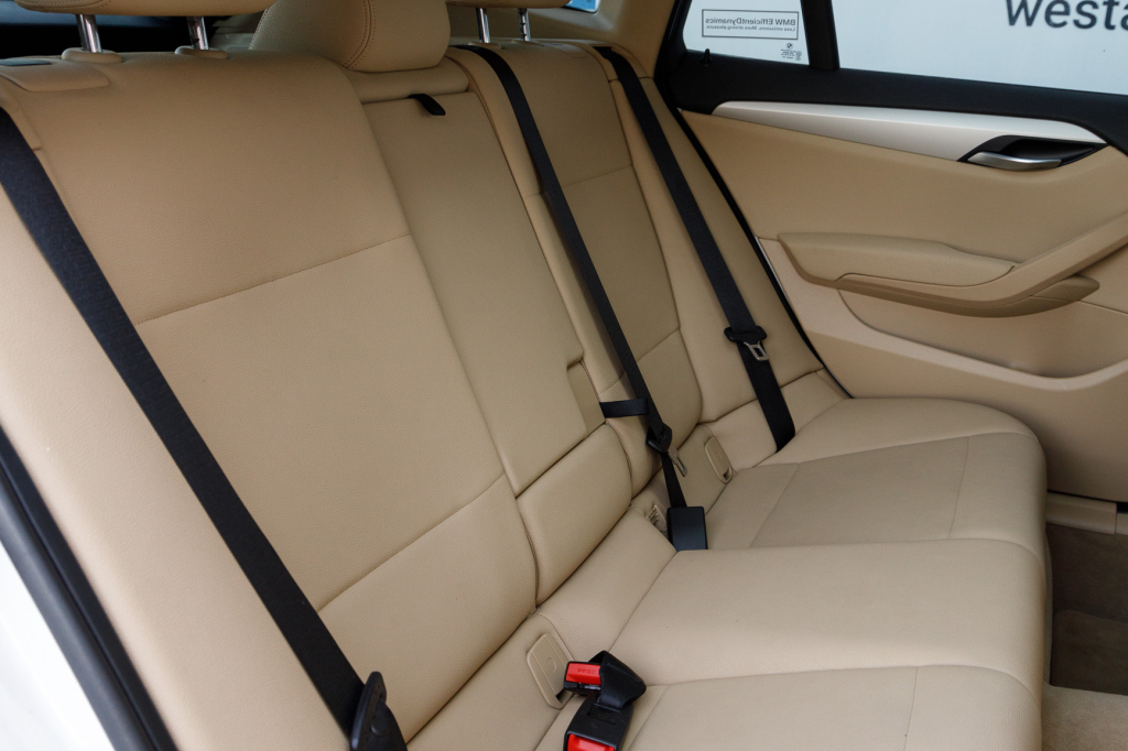 BMW X1 28I 2013 фото 23