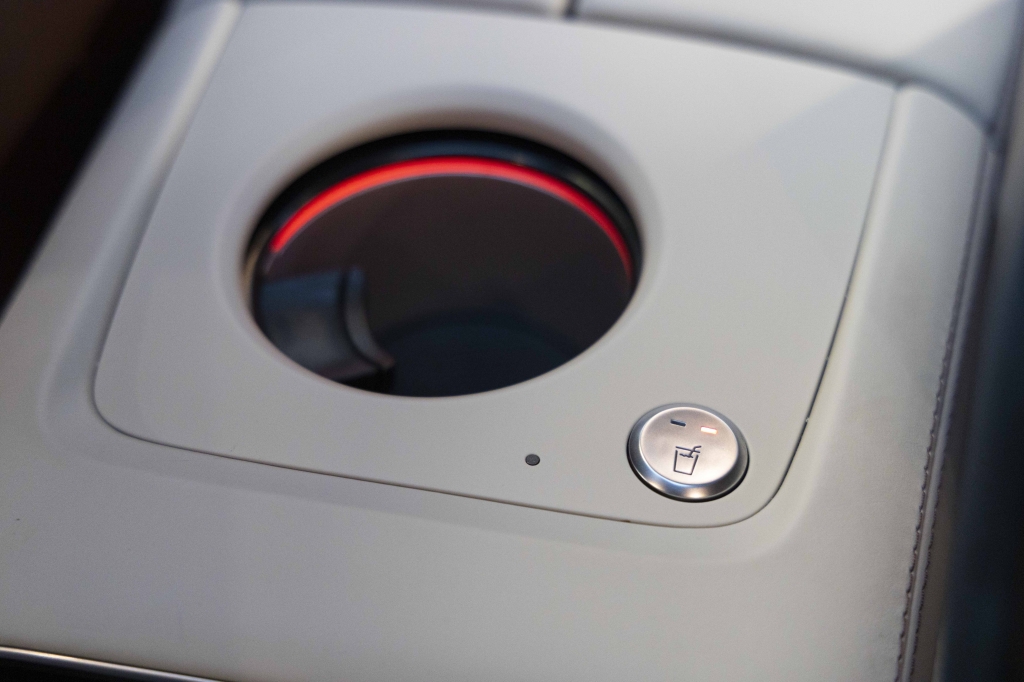 Mercedes-Benz Maybach GLS 600 2022 фото 42