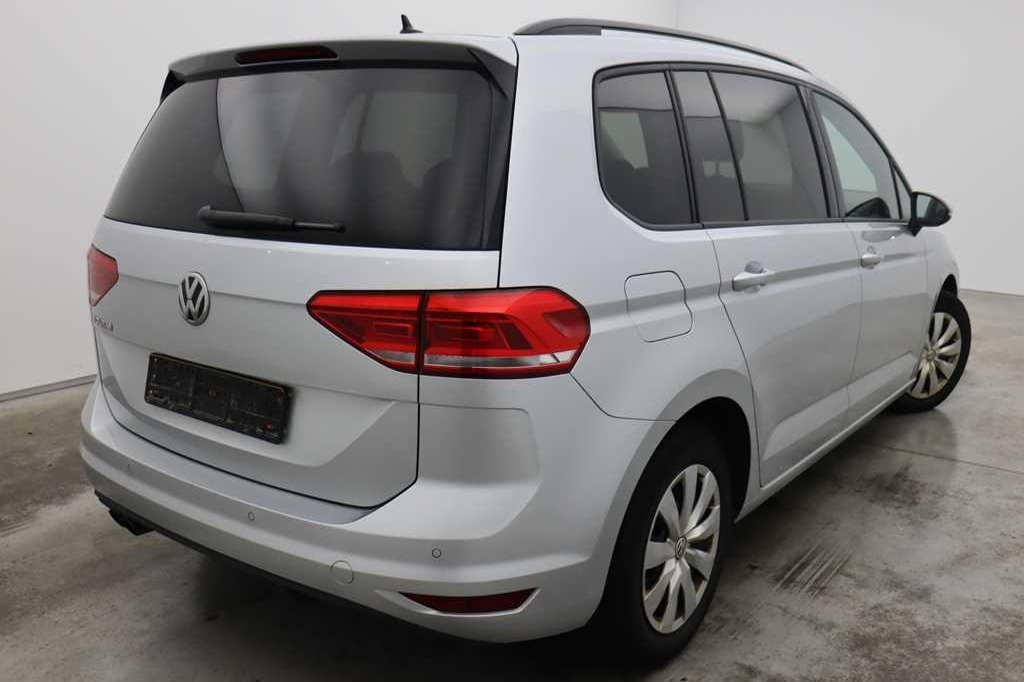Volkswagen Touran 2018 фото 5