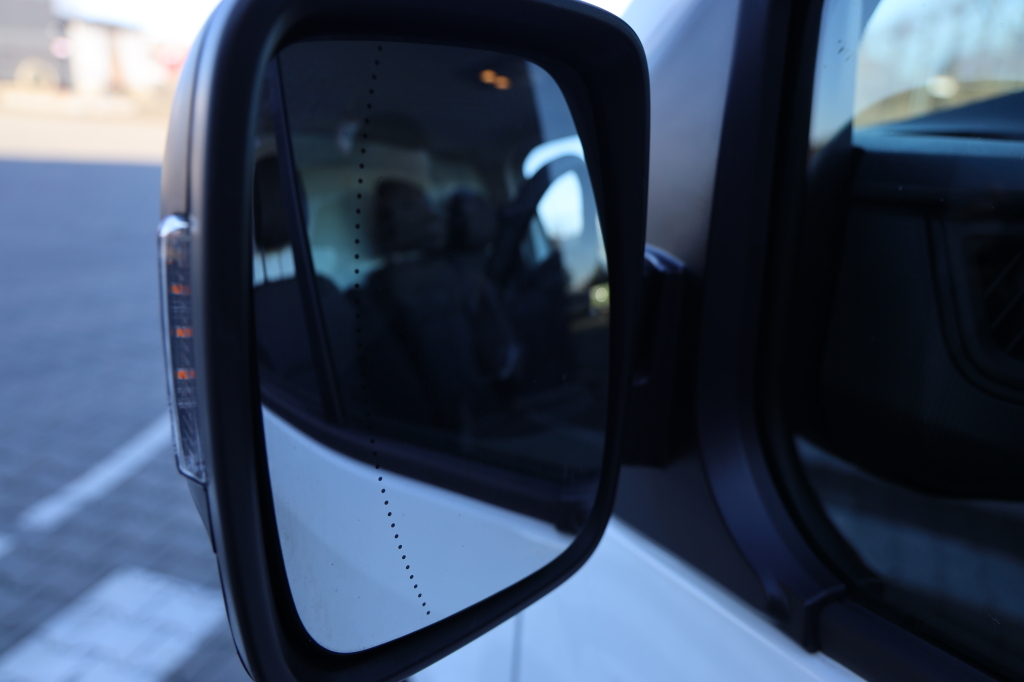 Renault Trafic 2023 фото 43