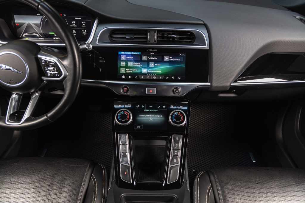 Jaguar I-Pace 2019 фото 30