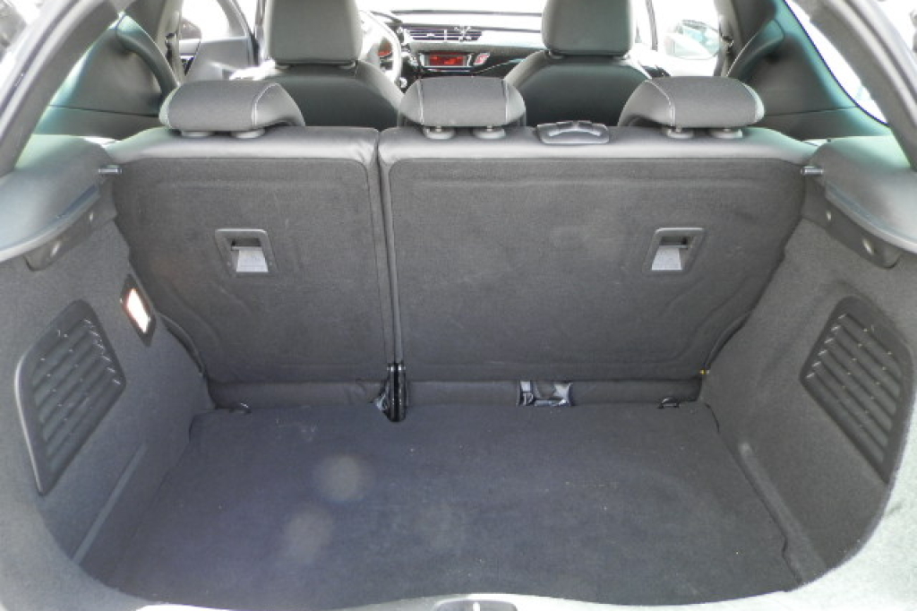 Citroen DS3 2011 photo 15