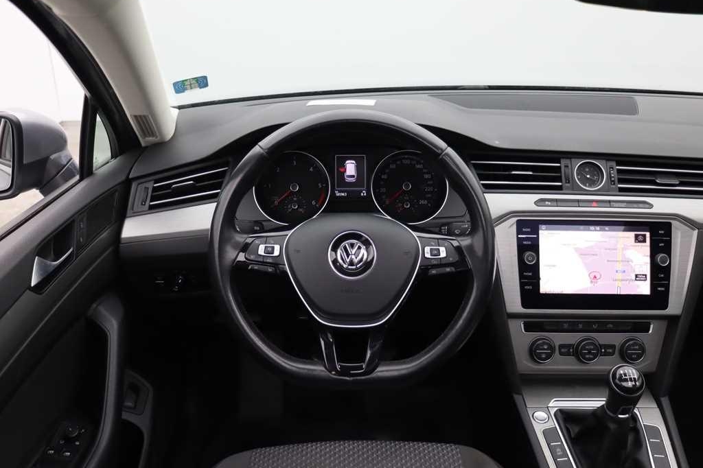 Volkswagen Passat Variant 2017 фото 3