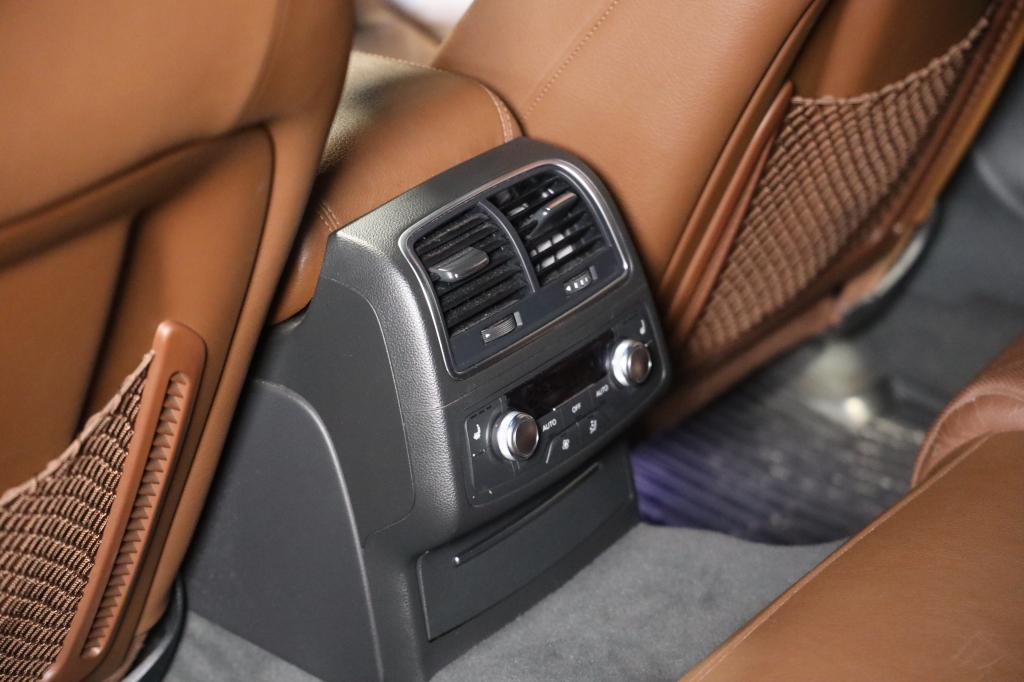 Audi A6 2014 photo 9