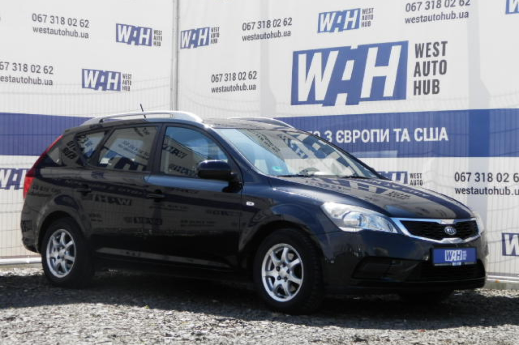 Kia Ceed 2010 photo 2