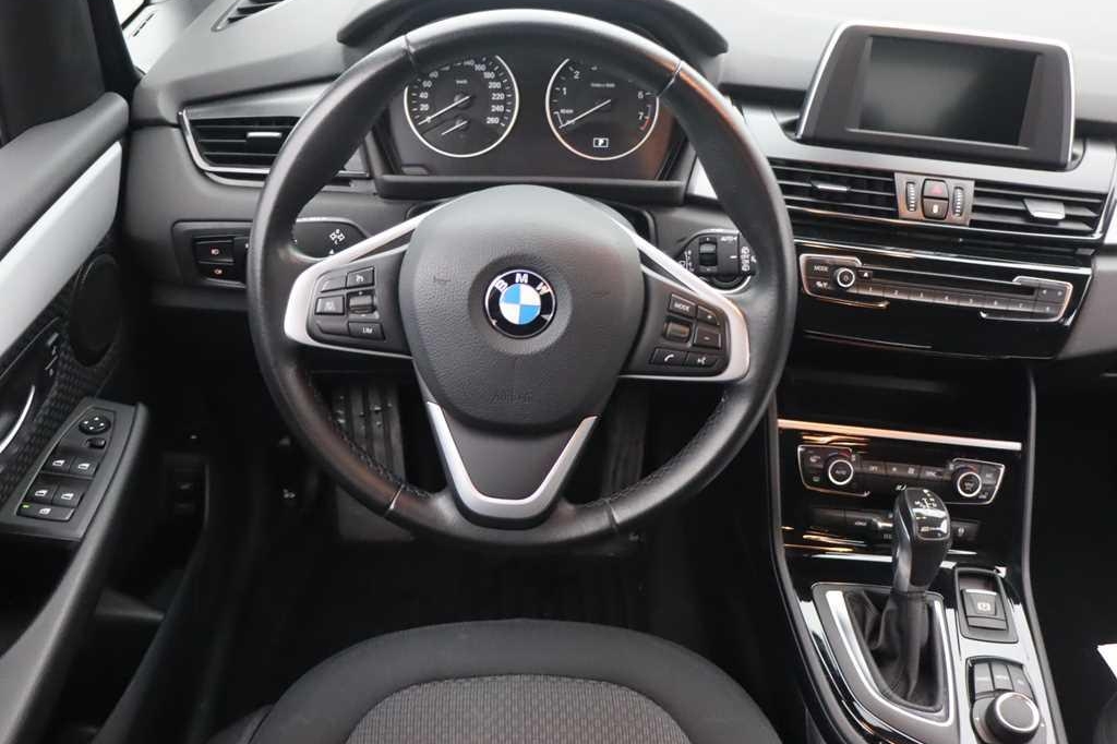 BMW 2er Active Tourer 2017 фото 3