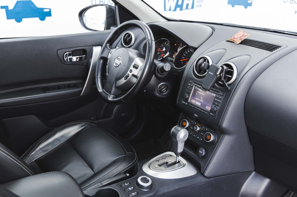 Nissan Qashqai+2 2012 фото 24