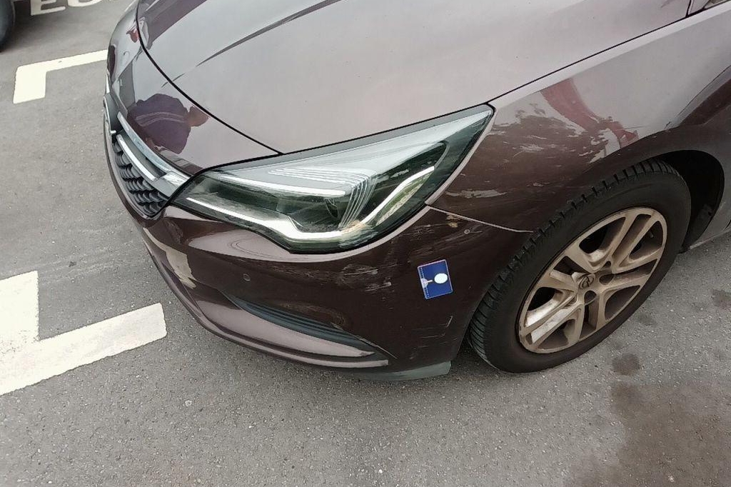 Opel Astra Sports Tourer 2017 фото 21