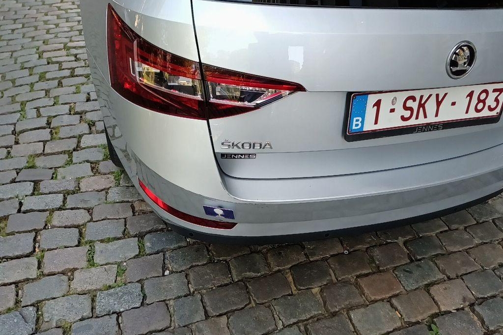 Skoda Superb Combi 2017 фото 7