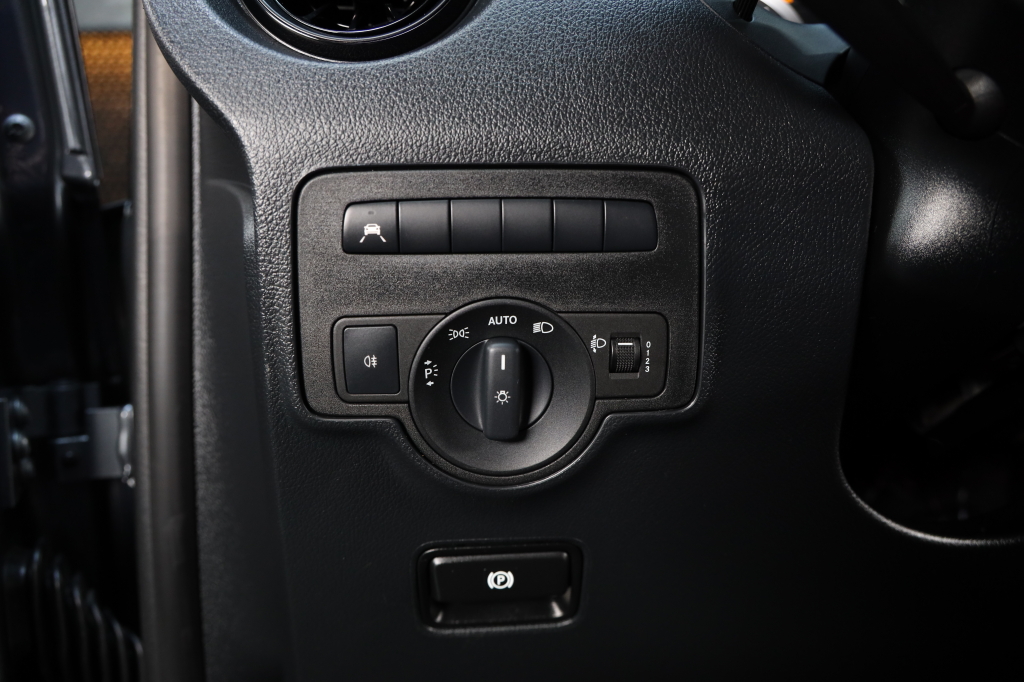 Mercedes-Benz Vito 2023 фото 13