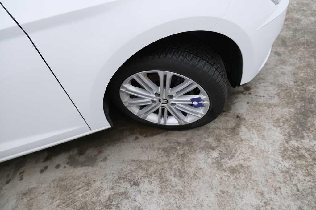 SEAT Leon 2017 photo 14