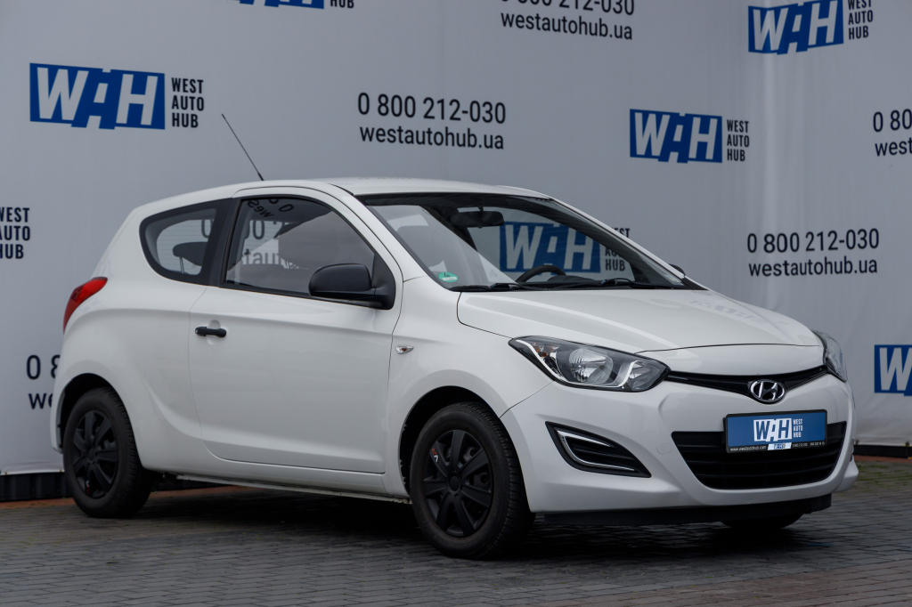 Hyundai i20 photo 4