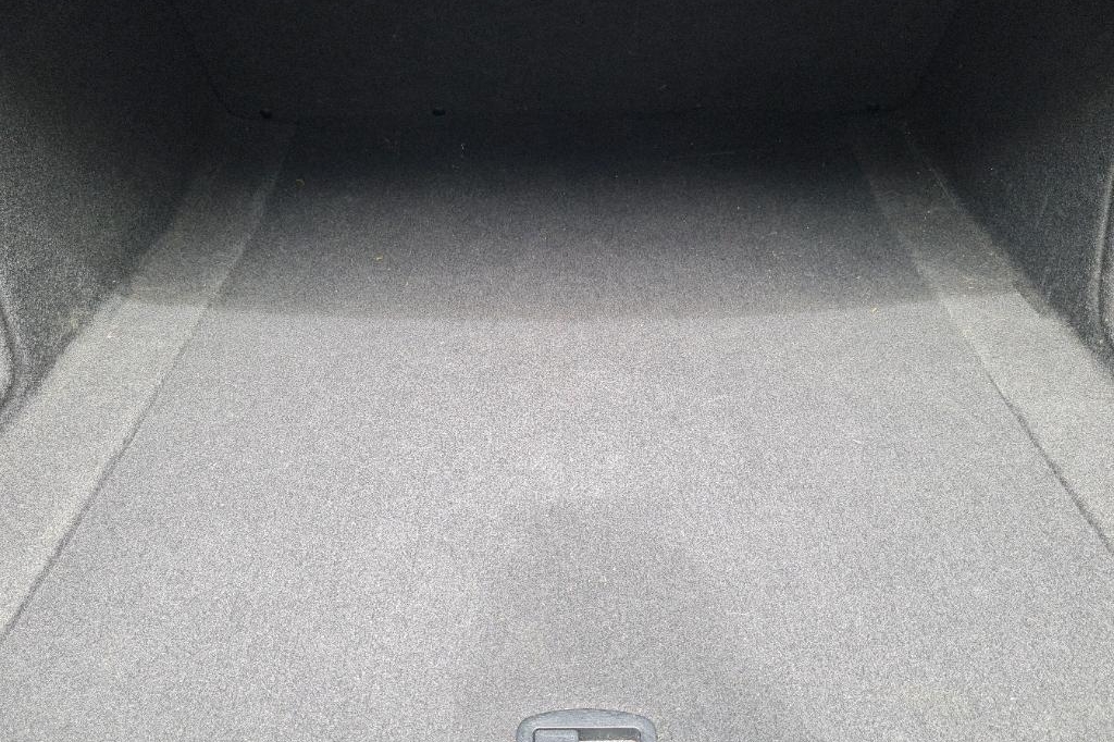 Audi A4 2017 фото 13