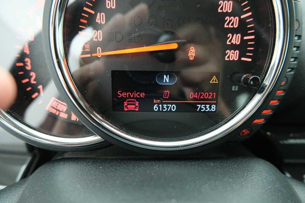 MINI Cooper Clubman 2017 фото 4