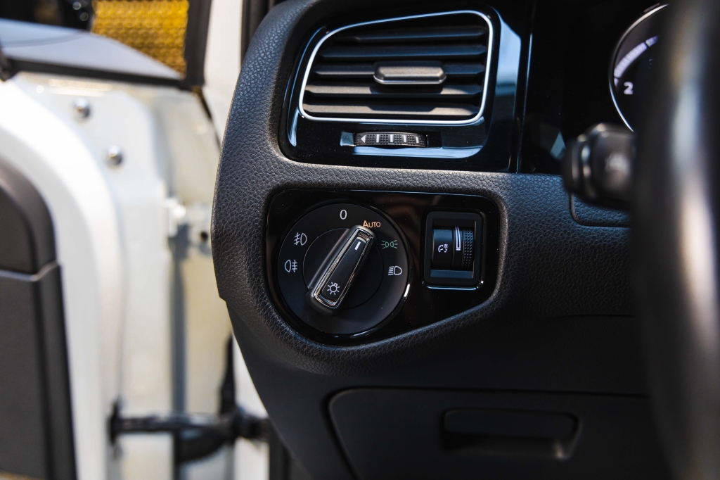 Volkswagen Golf R 2017 photo 20