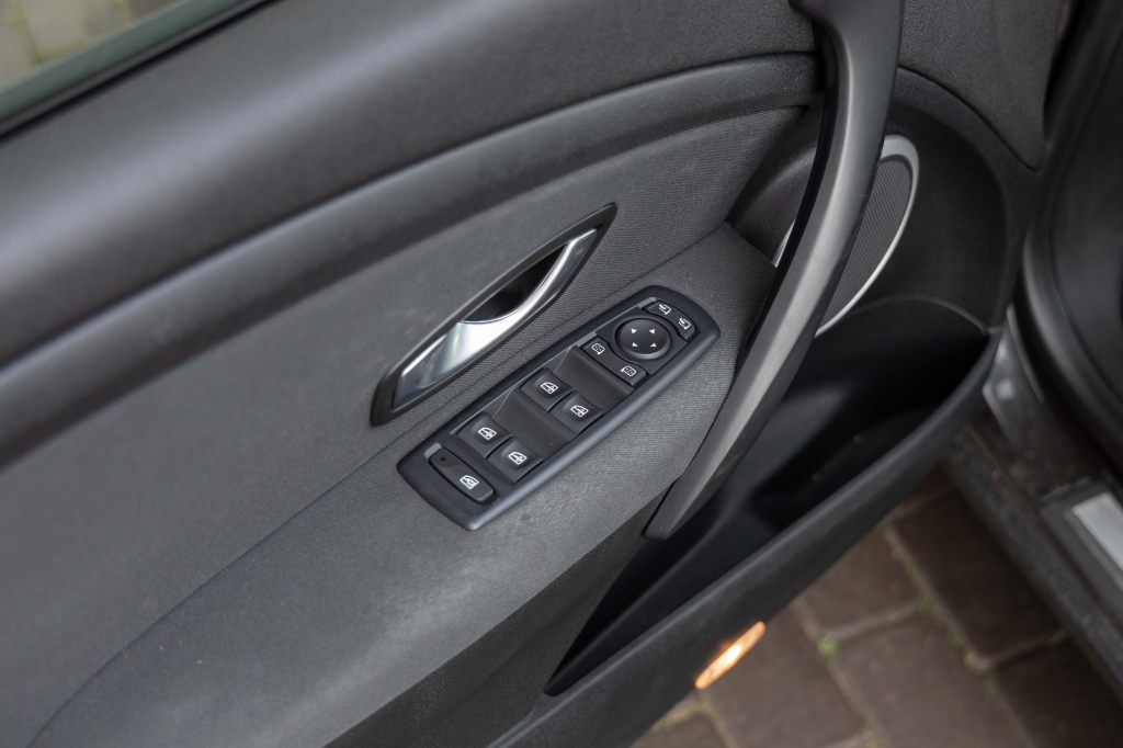 Renault Megane 2009 photo 13