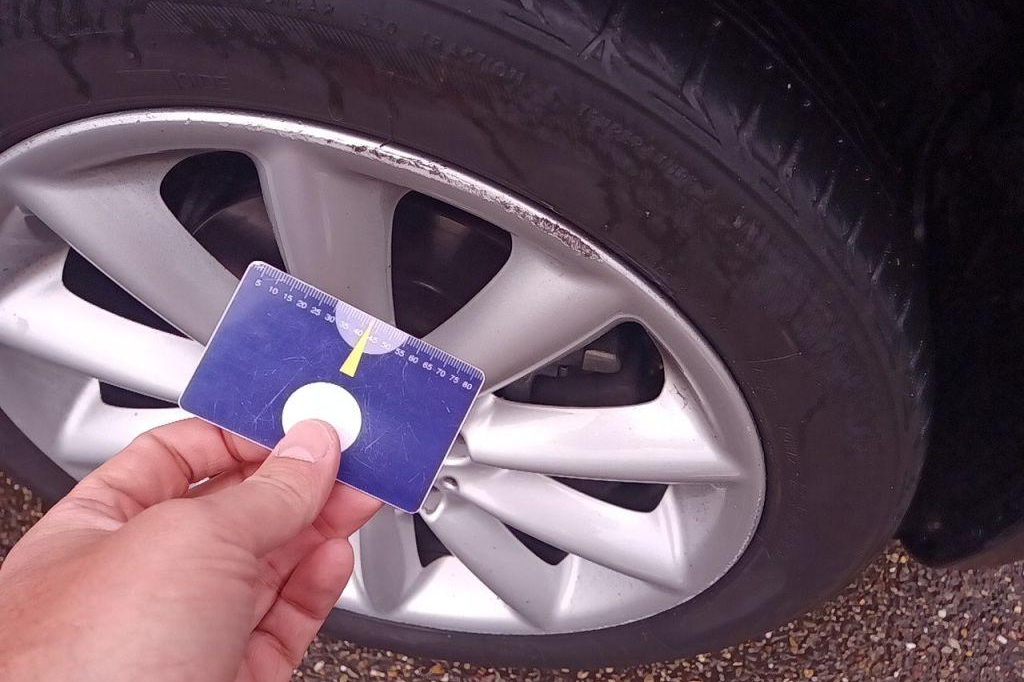 MINI Cooper Clubman 2017 фото 25