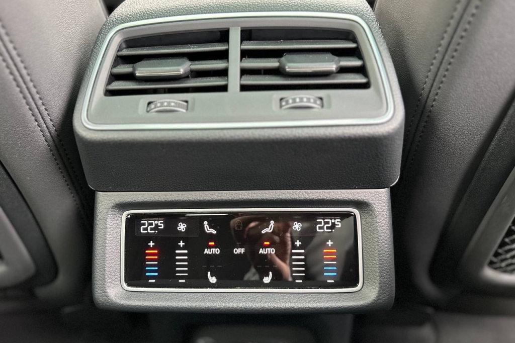 Audi e-tron Sportback 55 95kWh 2021 фото 22